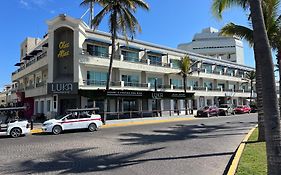 Hotel La Siesta Malecón